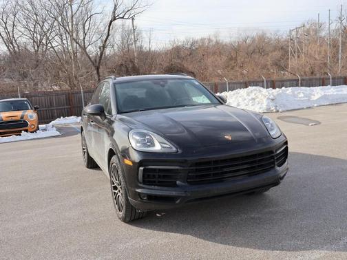2020 Porsche Cayenne Base