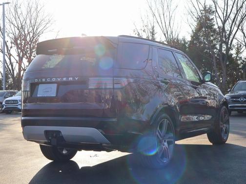 Sedona Red 2026 Land Rover Discovery Tempest Edition