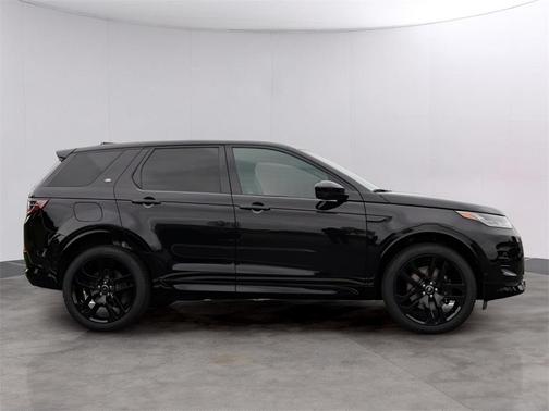 2025 Land Rover Discovery Sport Dynamic SE