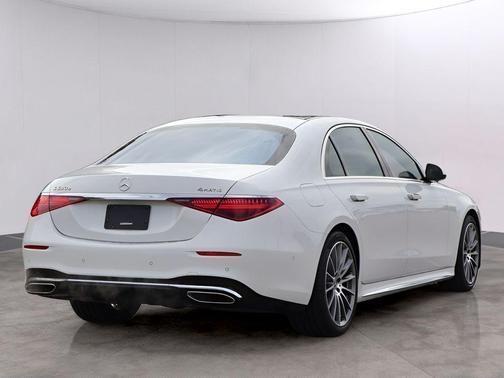 Moonlight 2025 Mercedes-Benz S-Class Base