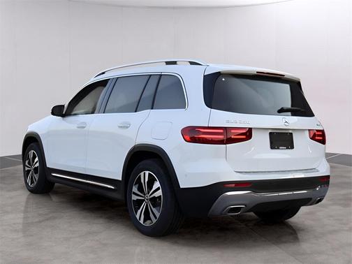 2025 Mercedes-Benz GLB 250 Base 4MATIC