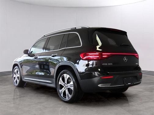 2024 Mercedes-Benz EQB 300 Base 4MATIC