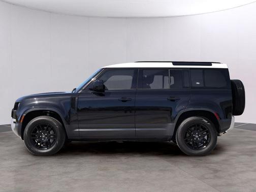 Santorini Black 2023 Land Rover Defender 110 SE