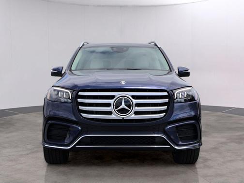 Twilight Blue Metallic 2026 Mercedes-Benz GLS 450 4MATIC