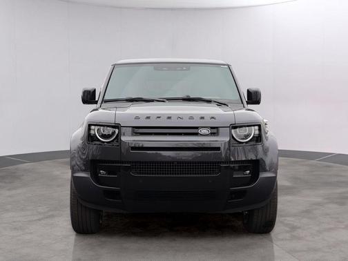 2026 Land Rover Defender P300 S