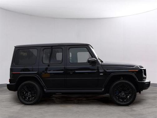 2025 Mercedes-Benz G-Class Base