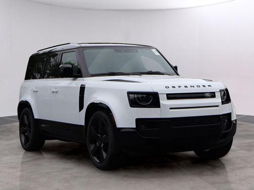Fuji White 2026 Land Rover Defender P400 X-Dynamic SE