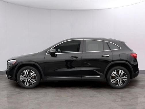 2025 Mercedes-Benz GLA 250 Base 4MATIC