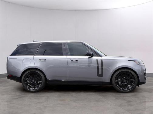 2024 Land Rover Range Rover P530 SE