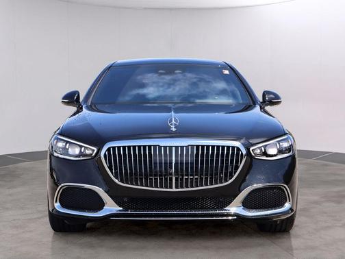 Obsidian Black 2024 Mercedes-Benz Maybach S 580 4MATIC