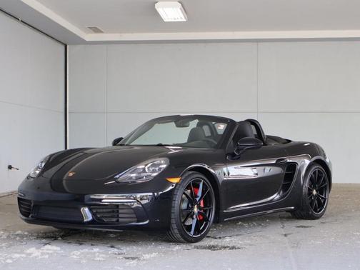 2024 Porsche 718 Boxster S