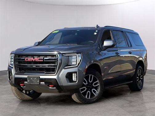 2022 GMC Yukon XL AT4