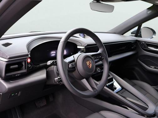 Volcano Grey Metallic 2025 Porsche Macan 4