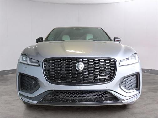 2025 Jaguar F-PACE P250 R-Dynamic S