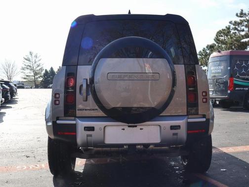 2025 Land Rover Defender P300