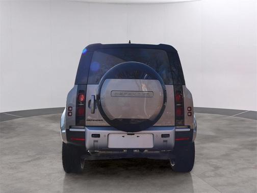 2025 Land Rover Defender P300