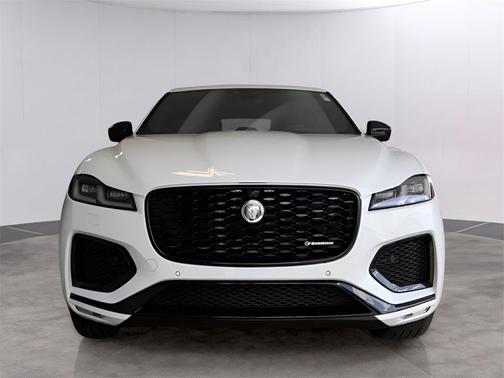 2024 Jaguar F-PACE P400 R-Dynamic S