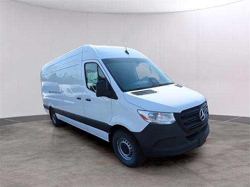 2025 Mercedes-Benz Sprinter 2500