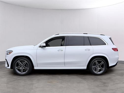 2026 Mercedes-Benz GLS 450 4MATIC