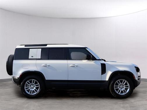 2024 Land Rover Defender P300