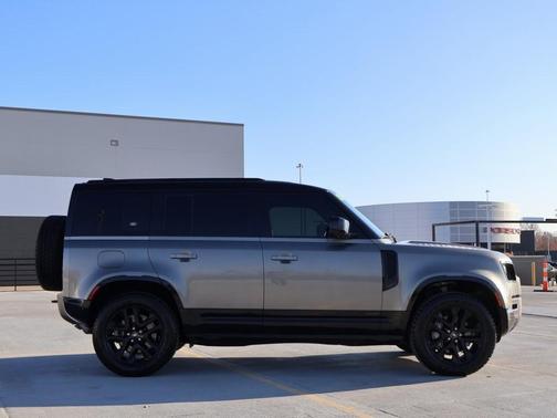 2021 Land Rover Defender 110 X-Dynamic HSE