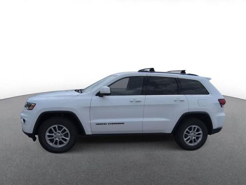 Bright White Clearcoat 2020 Jeep Grand Cherokee Laredo