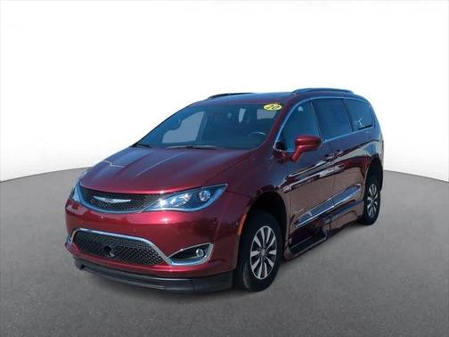 2020 Chrysler Pacifica Touring-L Plus