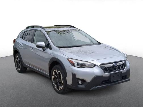 Ice Silver Metallic 2022 Subaru Crosstrek Limited