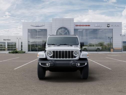 2026 Jeep Wrangler 4-Door Sahara 4x4
