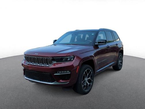 2022 Jeep Grand Cherokee Summit