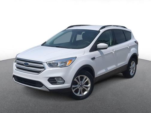 Oxford White 2018 Ford Escape SE
