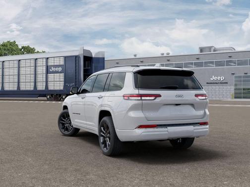Bright White Clearcoat 2026 Jeep Grand Cherokee L Limited