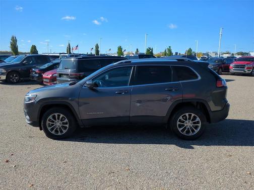 2021 Jeep Cherokee Latitude Lux