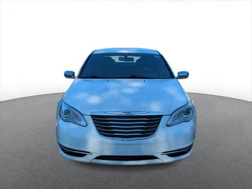 2012 Chrysler 200 Limited
