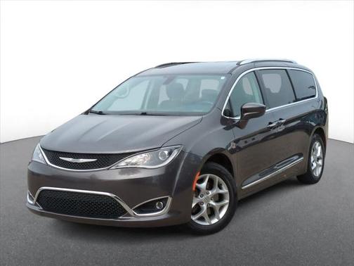 2018 Chrysler Pacifica Touring-L Plus