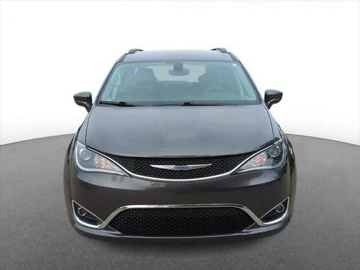 2018 Chrysler Pacifica Touring-L Plus