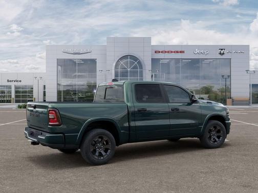 Serrano Green Metallic 2026 RAM 1500 Big Horn/Lone Star