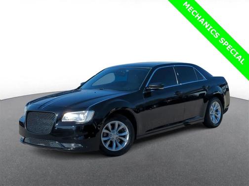 2015 Chrysler 300 Limited