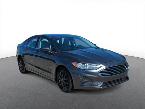 2019 Ford Fusion S