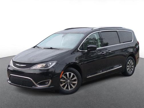 2020 Chrysler Pacifica Touring-L Plus