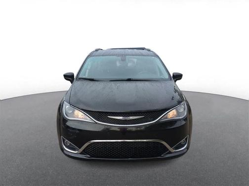 2020 Chrysler Pacifica Touring-L Plus