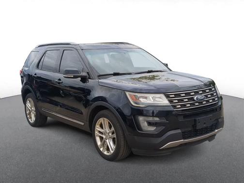 Shadow Black 2016 Ford Explorer XLT