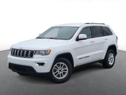 Bright White Clearcoat 2019 Jeep Grand Cherokee Laredo