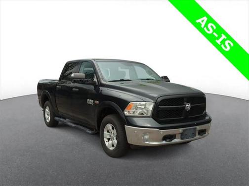 2018 RAM 1500 SLT