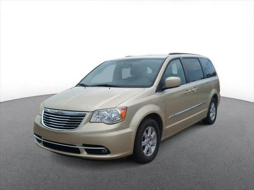 2011 Chrysler Town & Country Touring
