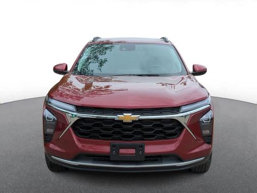Crimson Metallic 2025 Chevrolet Trax LT
