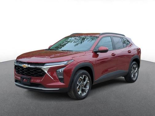 Crimson Metallic 2025 Chevrolet Trax LT