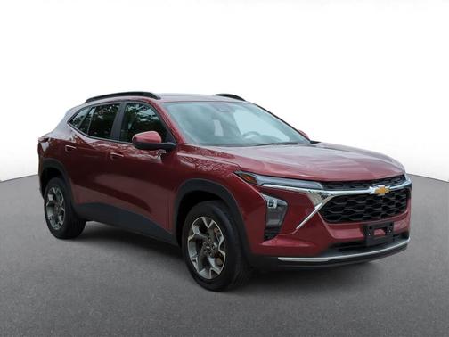 Crimson Metallic 2025 Chevrolet Trax LT