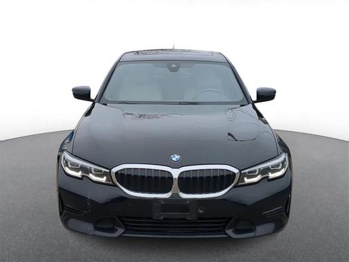2019 BMW 330 xDrive