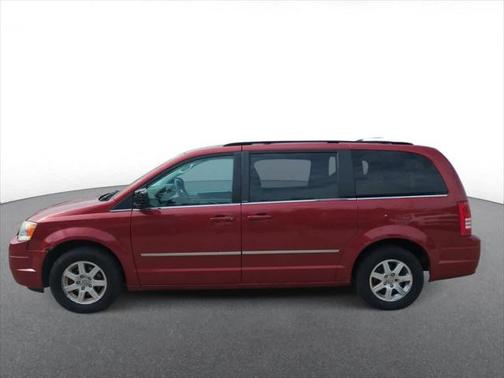 2009 Chrysler Town & Country Touring